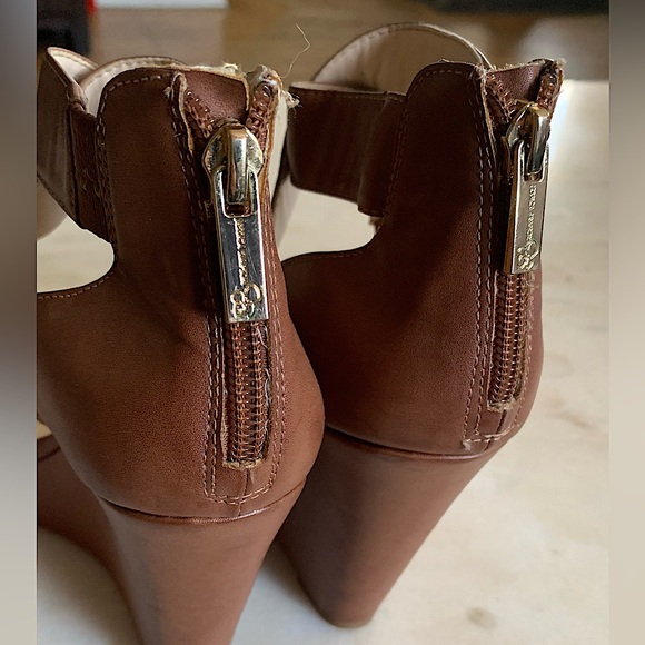 Jessica Simpson brown wadge. - Picture 5 of 10
